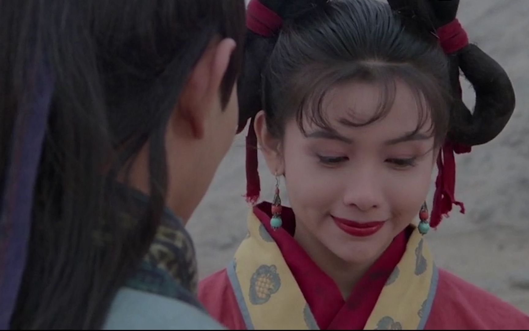 一首辛晓琪的《俩俩相忘》经典好听,相识于红尘,淡忘于江湖