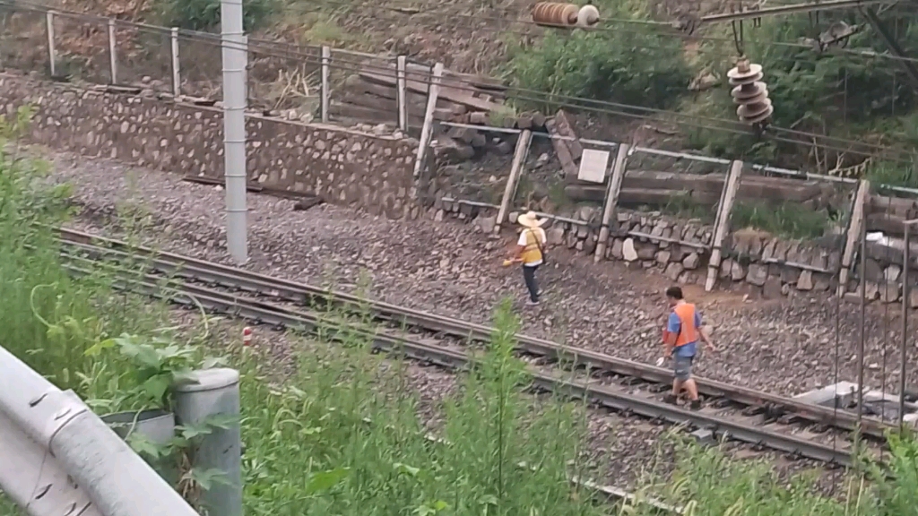 [图]探访翠屏山站 大秦铁路 4.14事故地附近