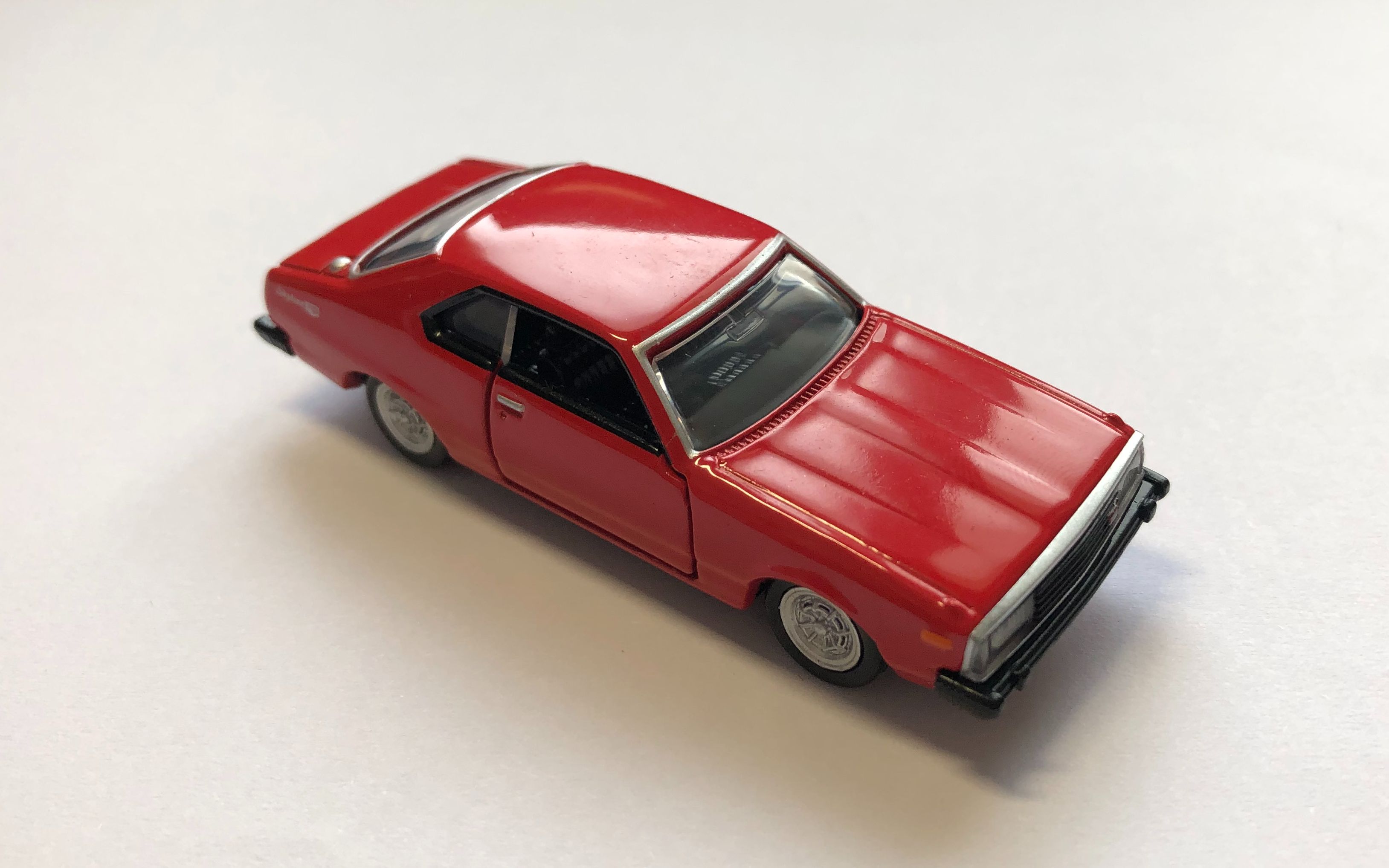 多美卡 尼桑天际线2000初回