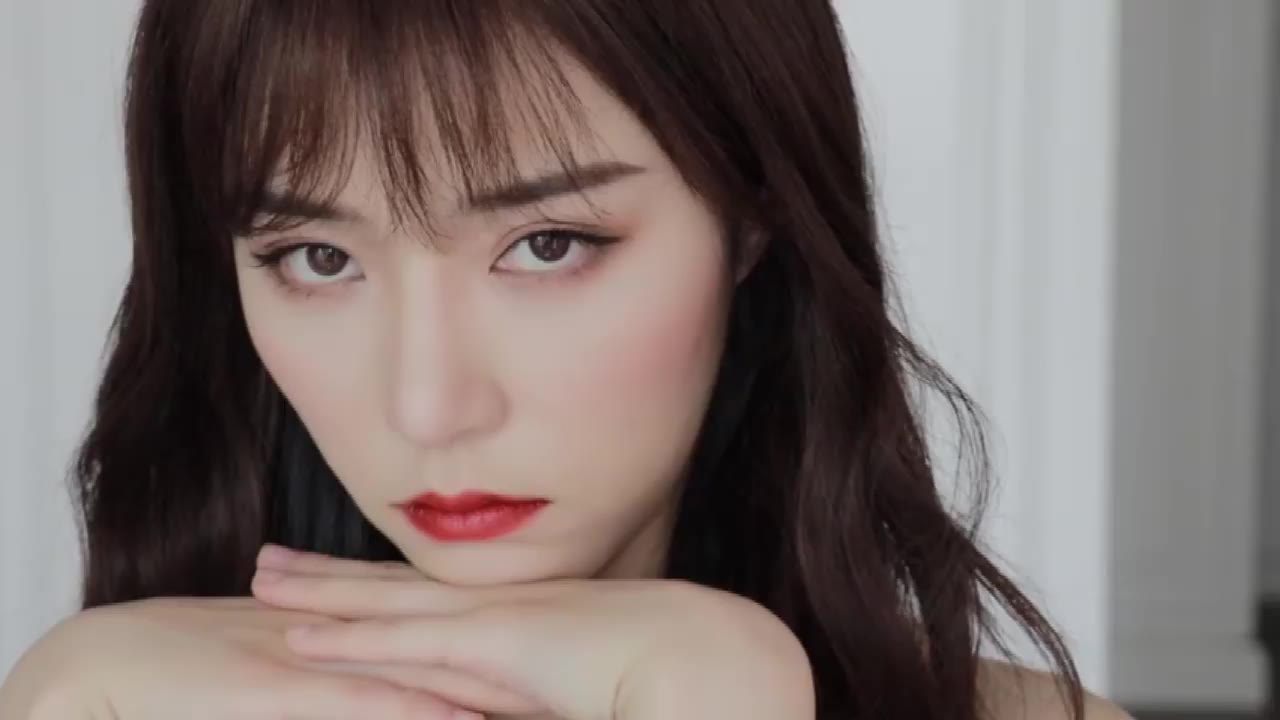 王春燕#双眼皮#:朋友说根本看不出来我的双眼皮是做的,真的是闭眼无痕