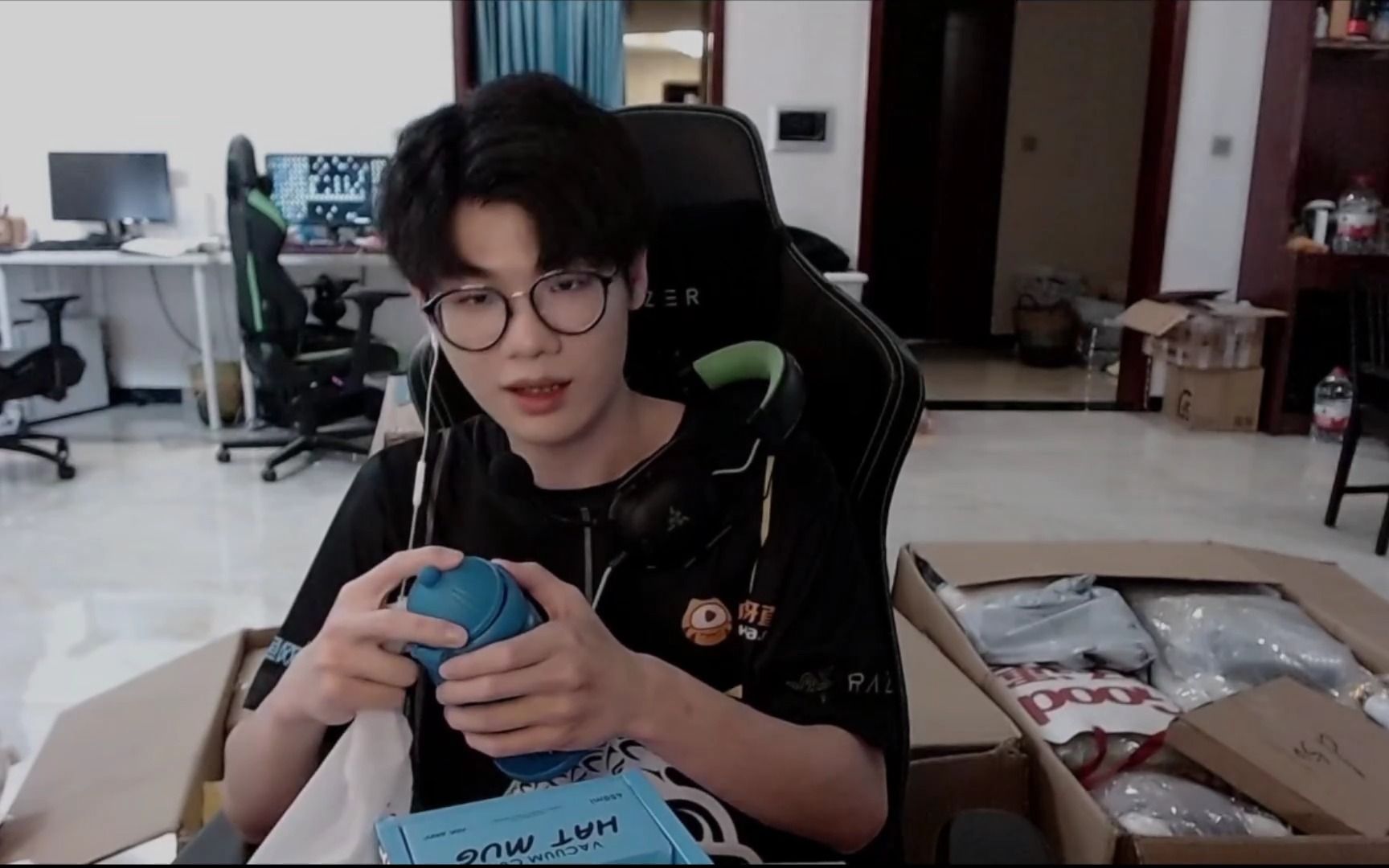 4am33svan20220801沉浸式拆盲盒之我居然拆到了