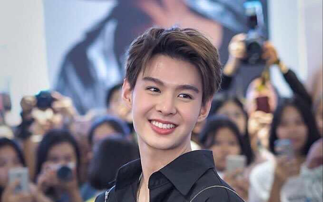 明明不期而爱剧组hsboys来香港了