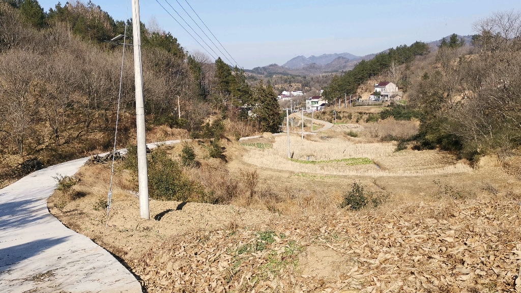 汤池镇汤池村马冲队乡村公路_1