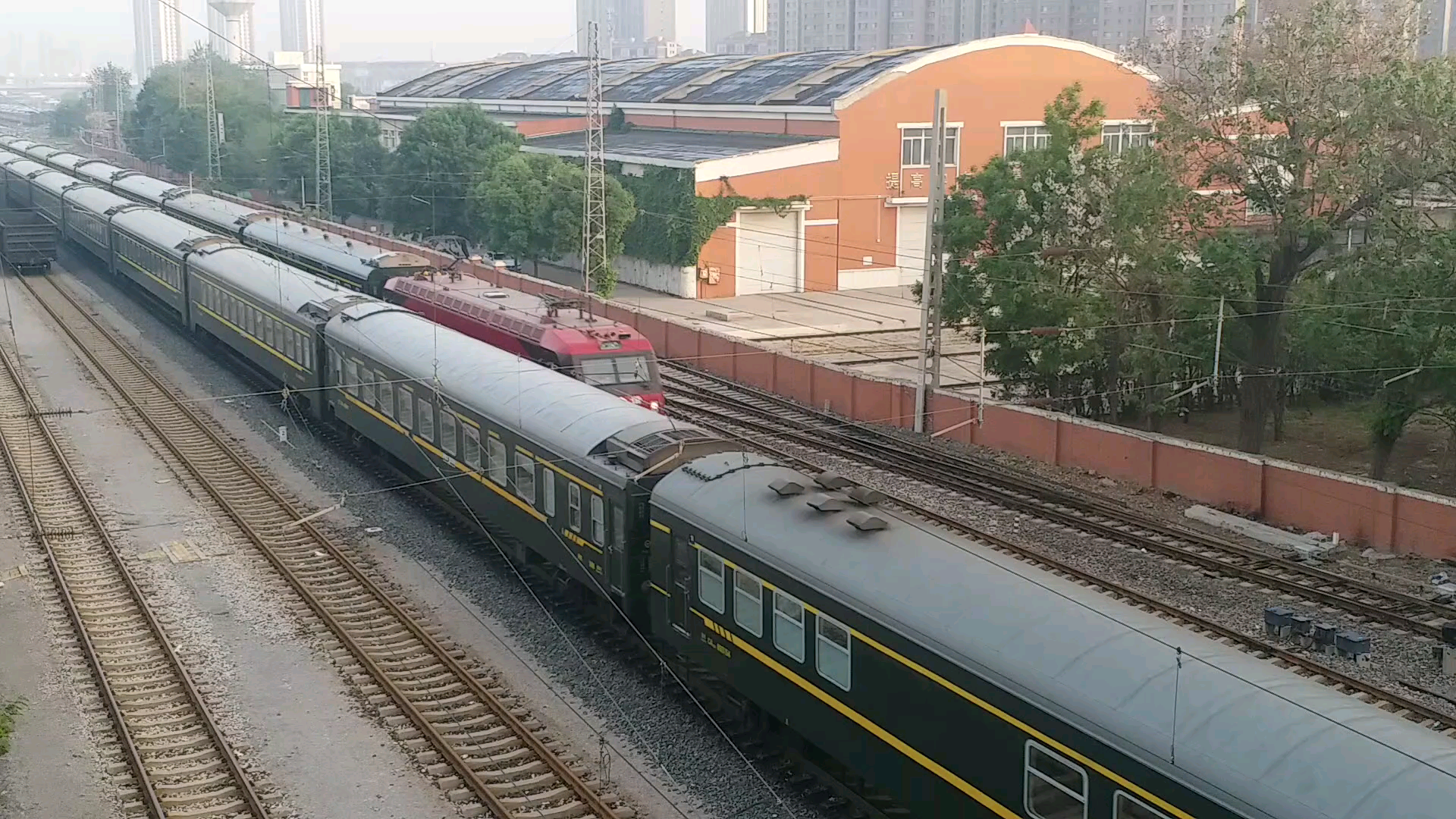 【铁路摄影】k554次交汇k1061次