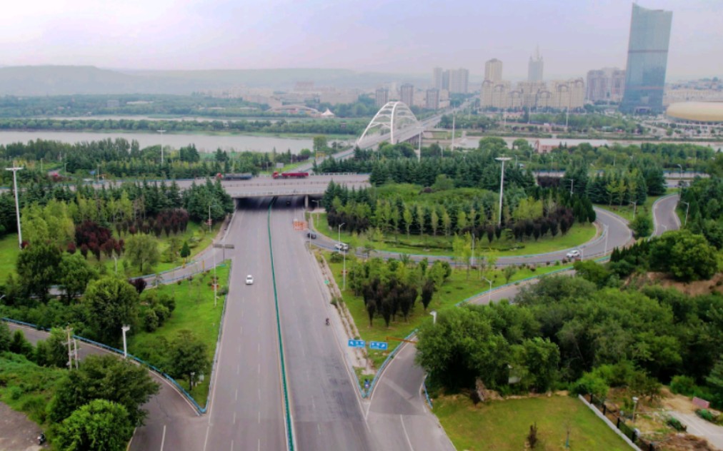 三门峡市迎宾大道靓丽街景_哔哩哔哩_bilibili