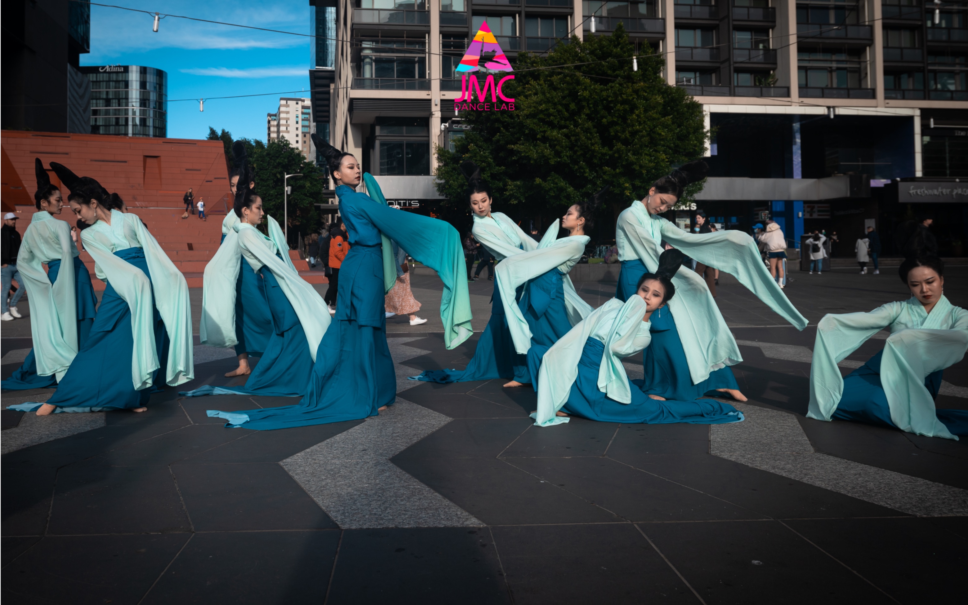 [图]墨尔本Queensbridge Square 路演-《只此青绿》