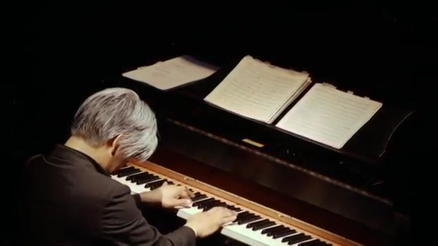 [图]坂本龙一-Self Portrait