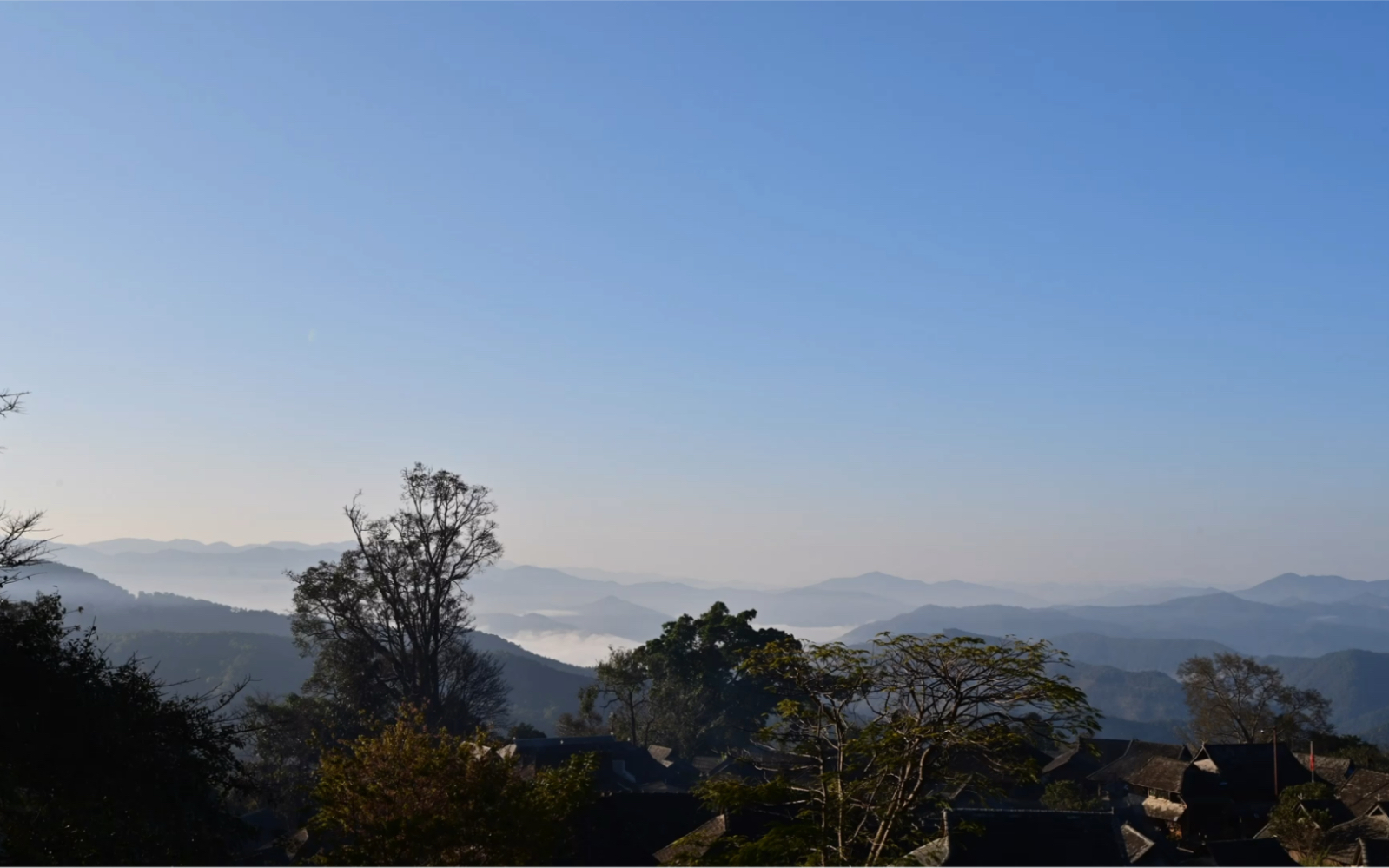 景迈山翁基古寨浮云,尼康Z7II/Z1430延时拍摄机内直出哔哩哔哩bilibili