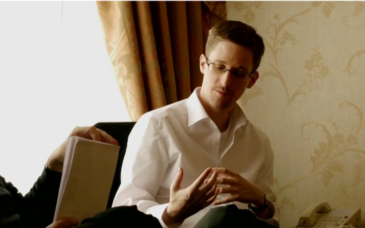 【棱镜字幕组】Edward Snowden on German TV哔哩哔哩bilibili