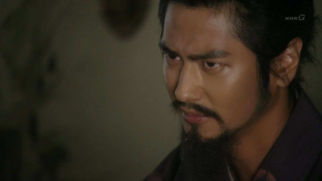 军师官兵卫精彩片段-酒量惊人的母里太兵卫赢得福岛正则的日本号