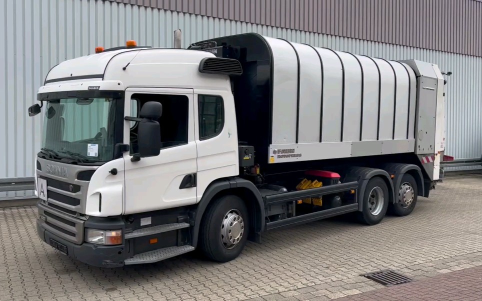 斯堪尼亚p320 6x2低入口卡车