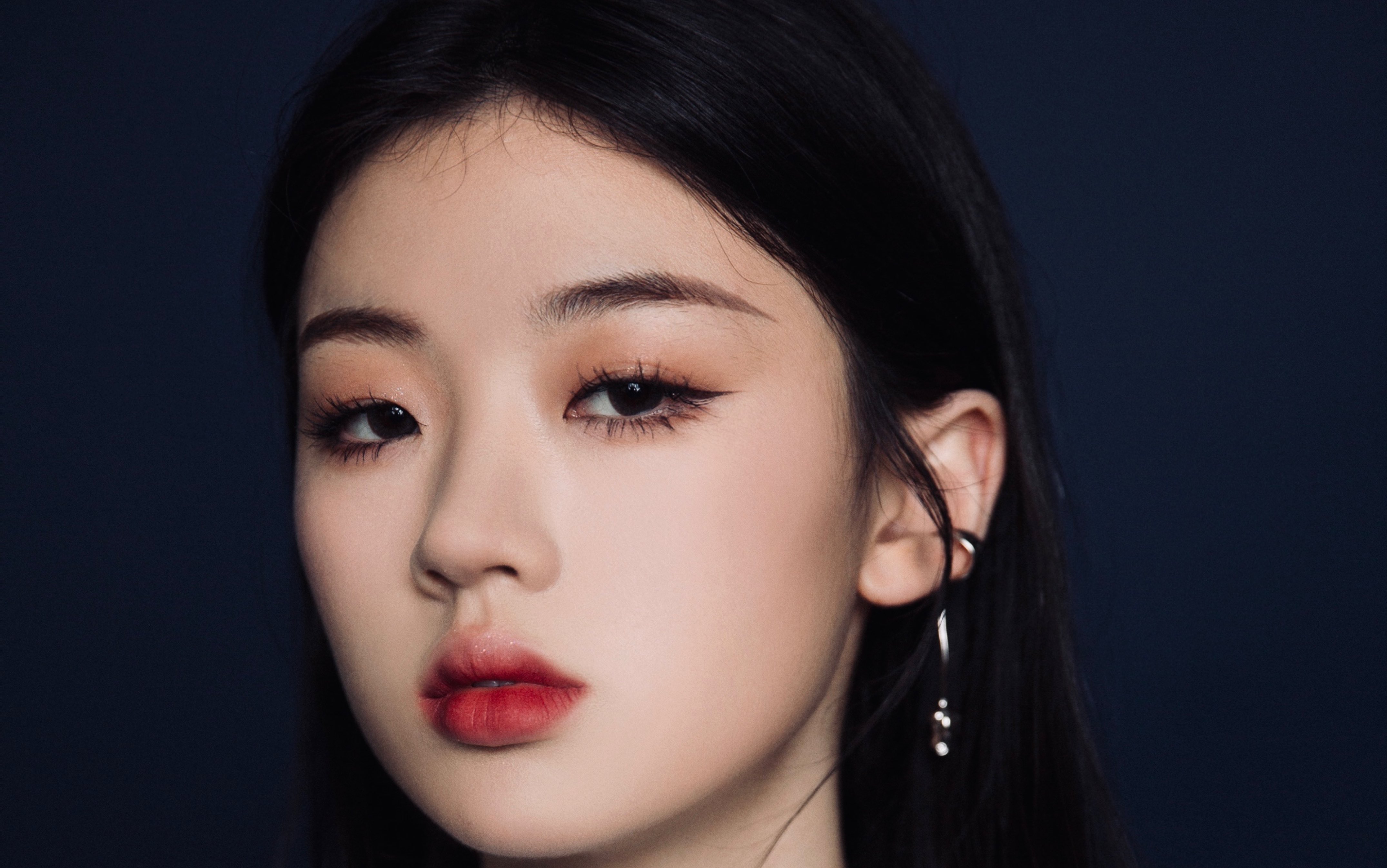 【单依纯】 悬 溺 一 响,纯 爱 登 场