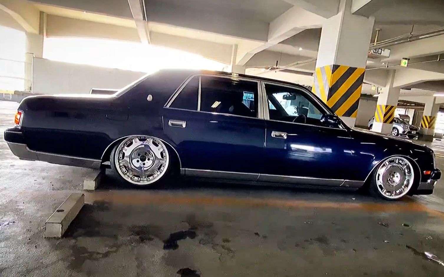 jdm当vip遇到v12低趴改装丰田世纪