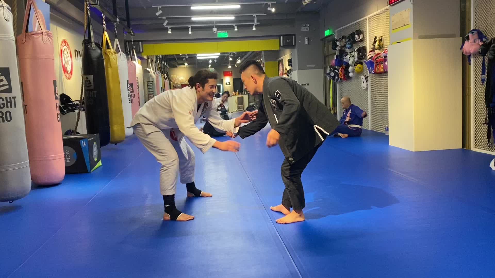 巴西柔术实战课