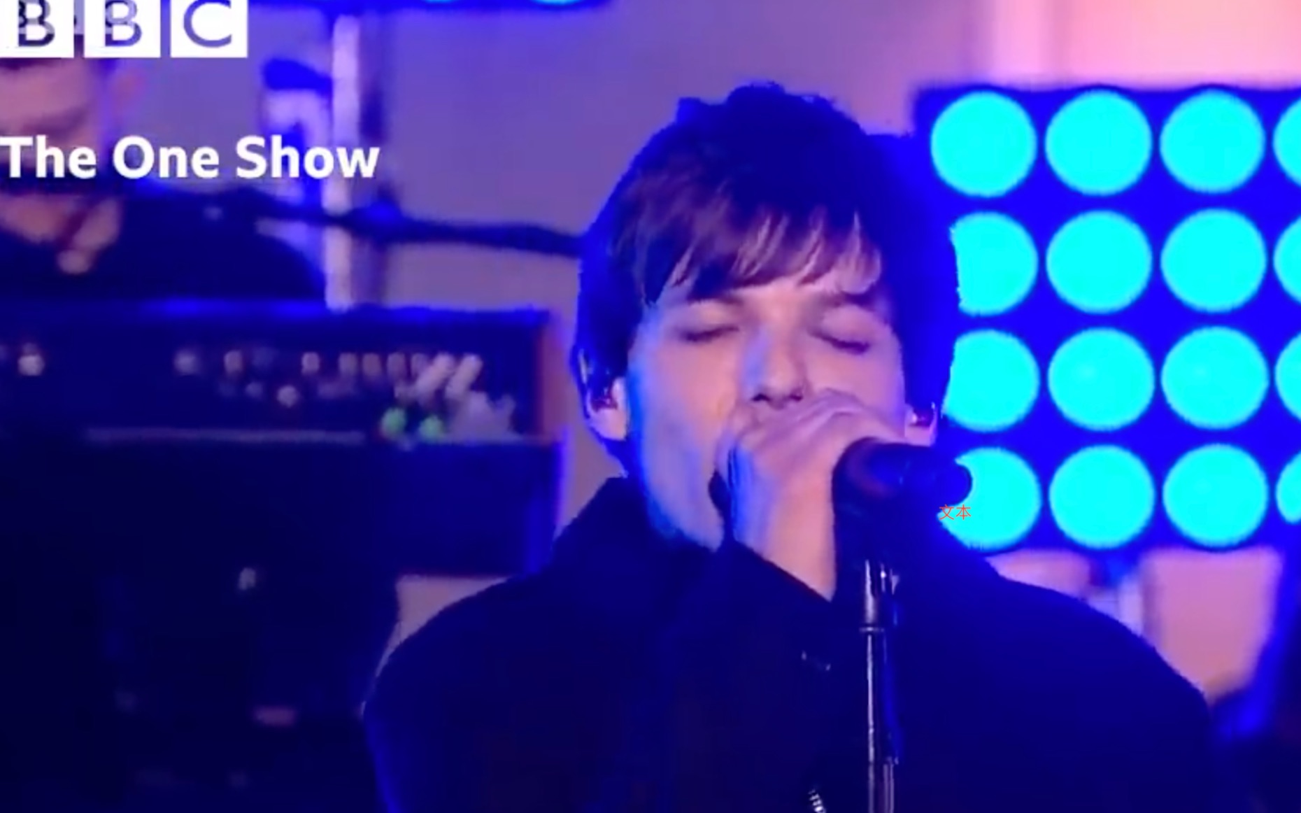 [图]Louis Tomlinson - Walls (Live on The One Show)丝的高音是真的好听