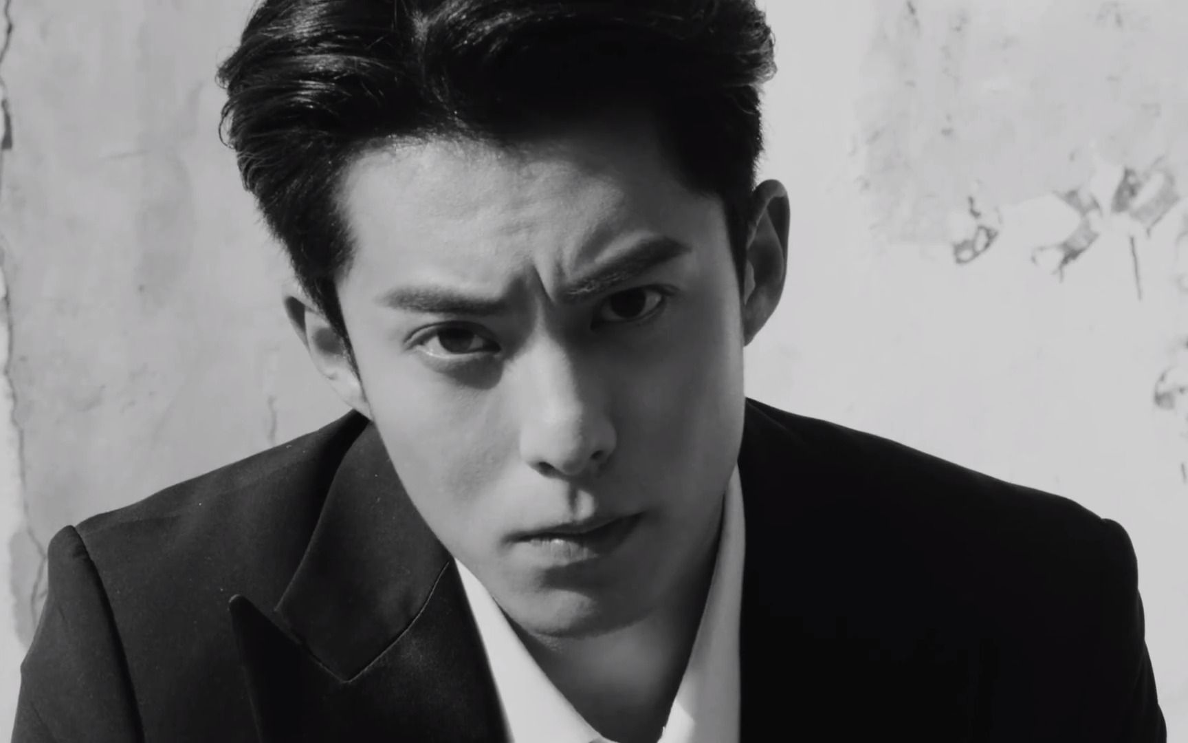 王鹤棣四川话演绎《戏中戏中戏》最美表演正片,一镜到底和六个导演飙