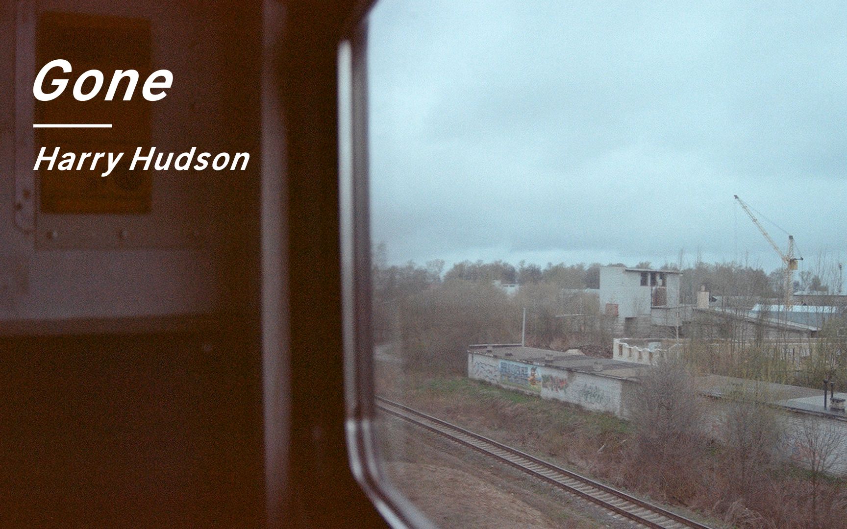 [图]“听着歌，看着高铁窗外，感觉非常棒”《Gone》