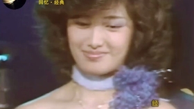 山口百惠销量最高的 横须贺的故事 太好听了 这气场太强大了 哔哩哔哩 つロ干杯 Bilibili