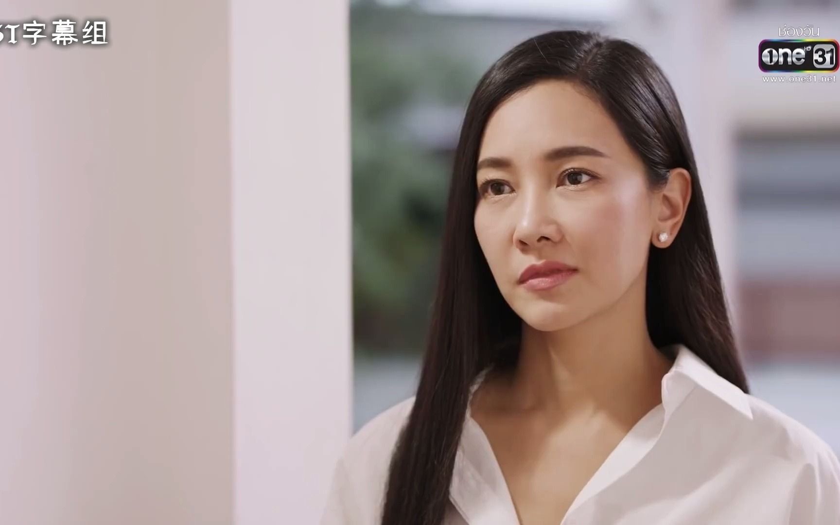 【马兜铃 cut】正妻收集出轨证据 还教训了小三一顿@fst字幕组