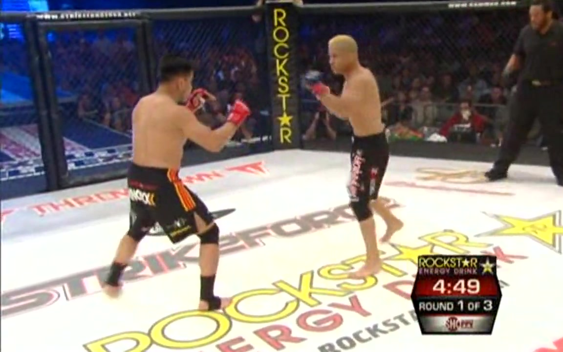 [图]Strikeforce：散打王-黎烈弓（康李）VS Tony Fryklund