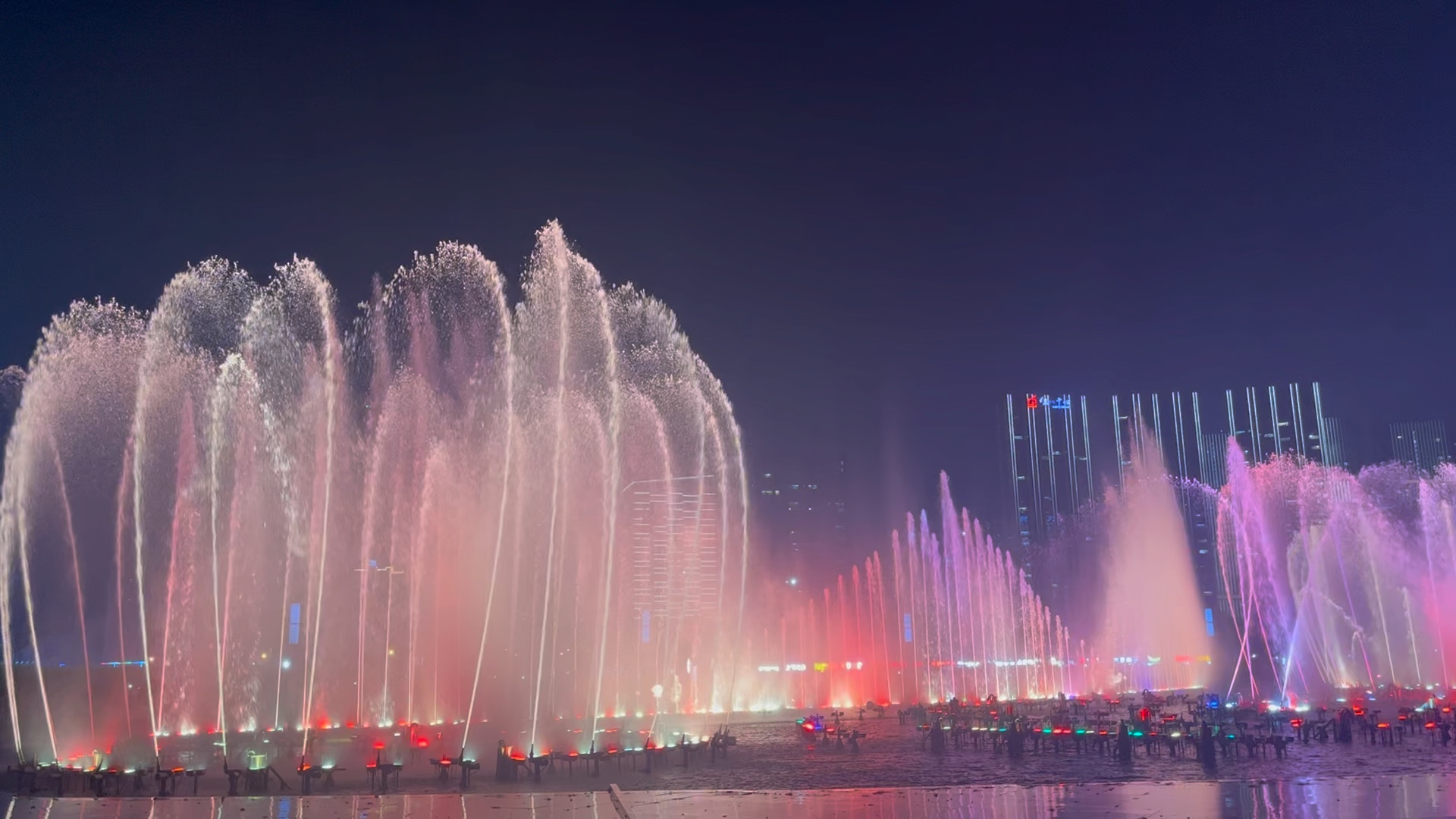 东港音乐喷泉图片