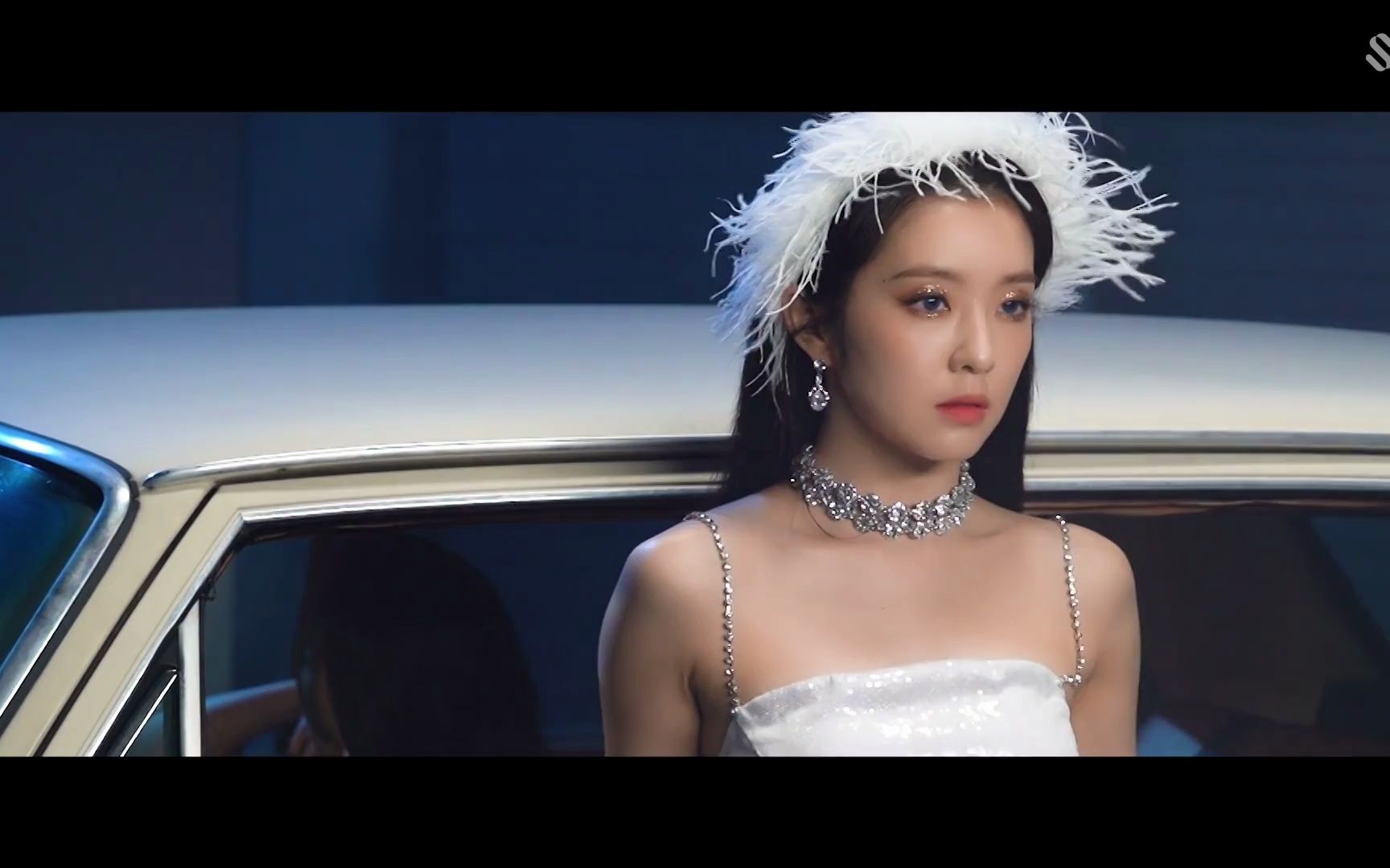 red velvet - psycho - mv behind the scenes 78裴珠泫78姜涩琪