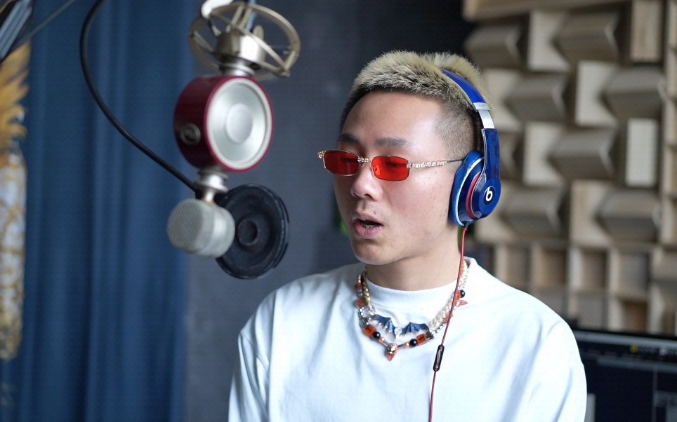 川渝地区rapper参加说唱新世代现场干音赏金猎人