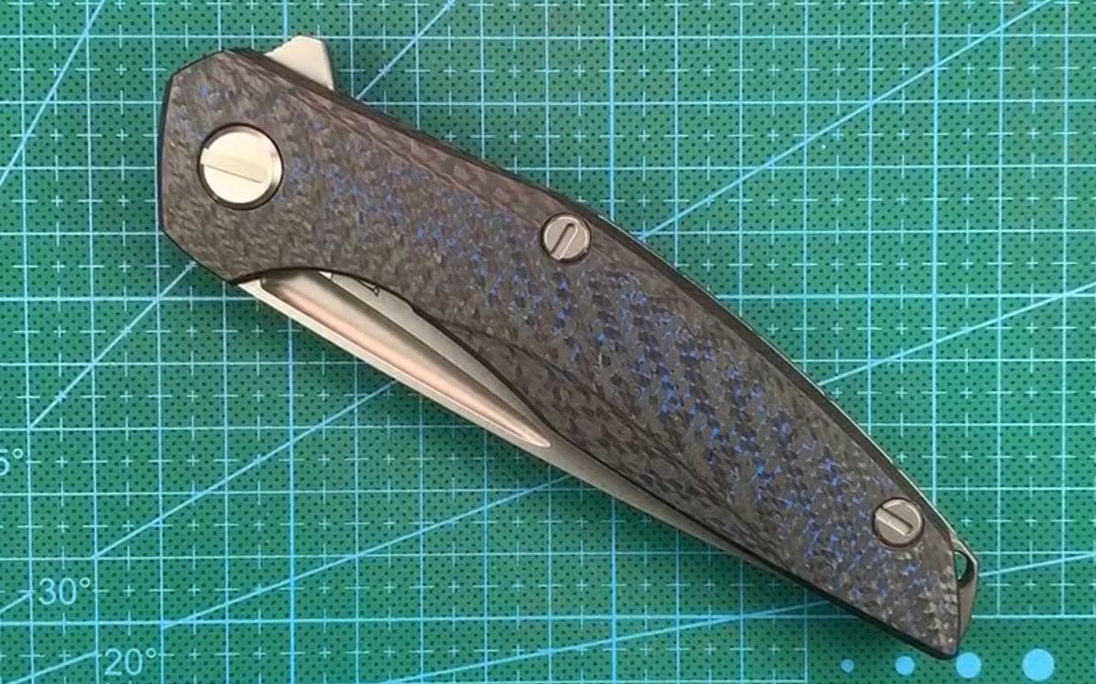 木名预告熊头111蓝色碳纤维版折刀上手三熊shirogorov