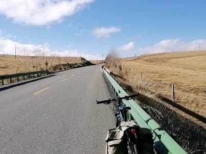 青海湖骑行自行车租赁西海镇环湖单车俱乐部,哔哩哔哩bilibili