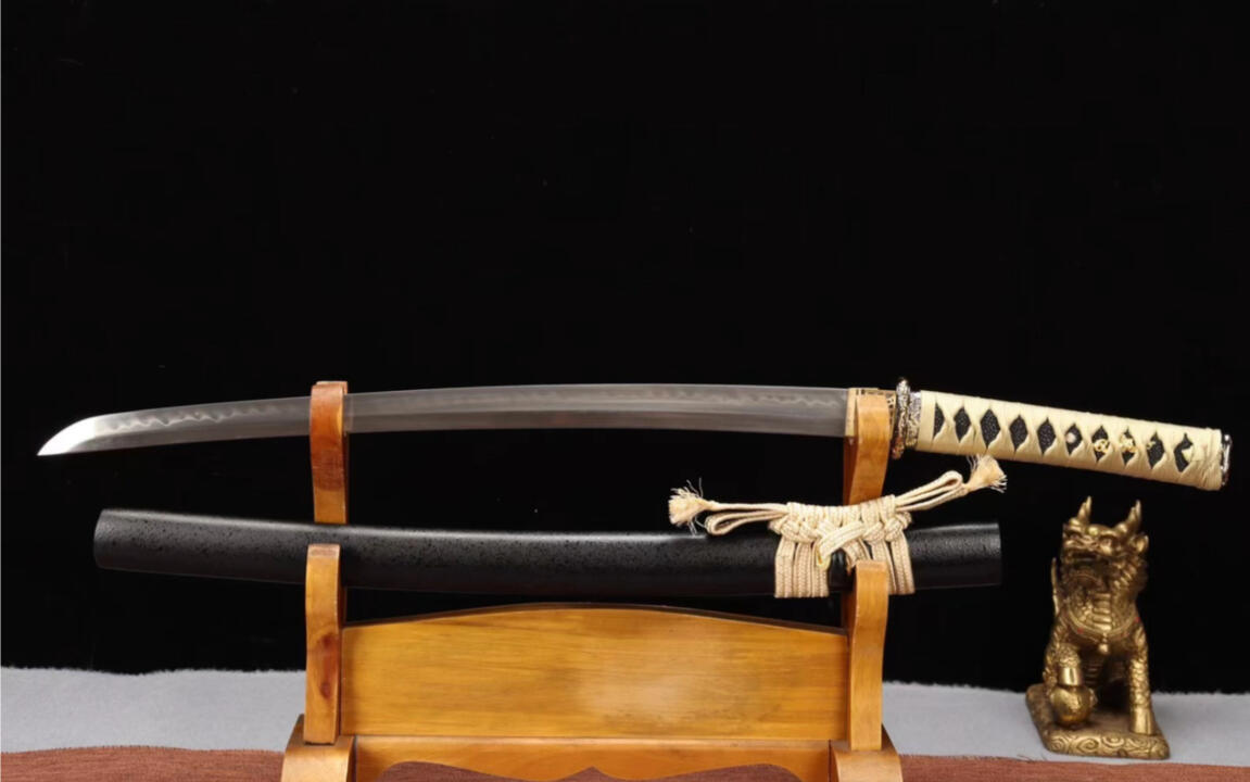 武士协差】20寸特价T10烧刃新款武士刀一暮光之眼〖特点〗：此刃型为大V