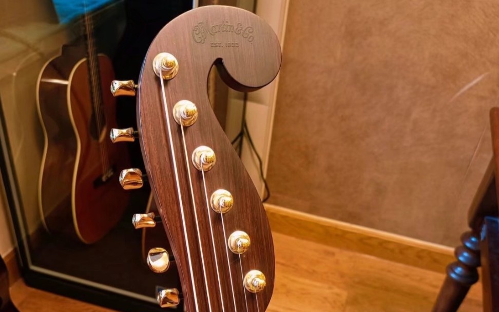 马丁28吉他,非常稀少罕见.文艺唯美派,复古古典气息的琴头.