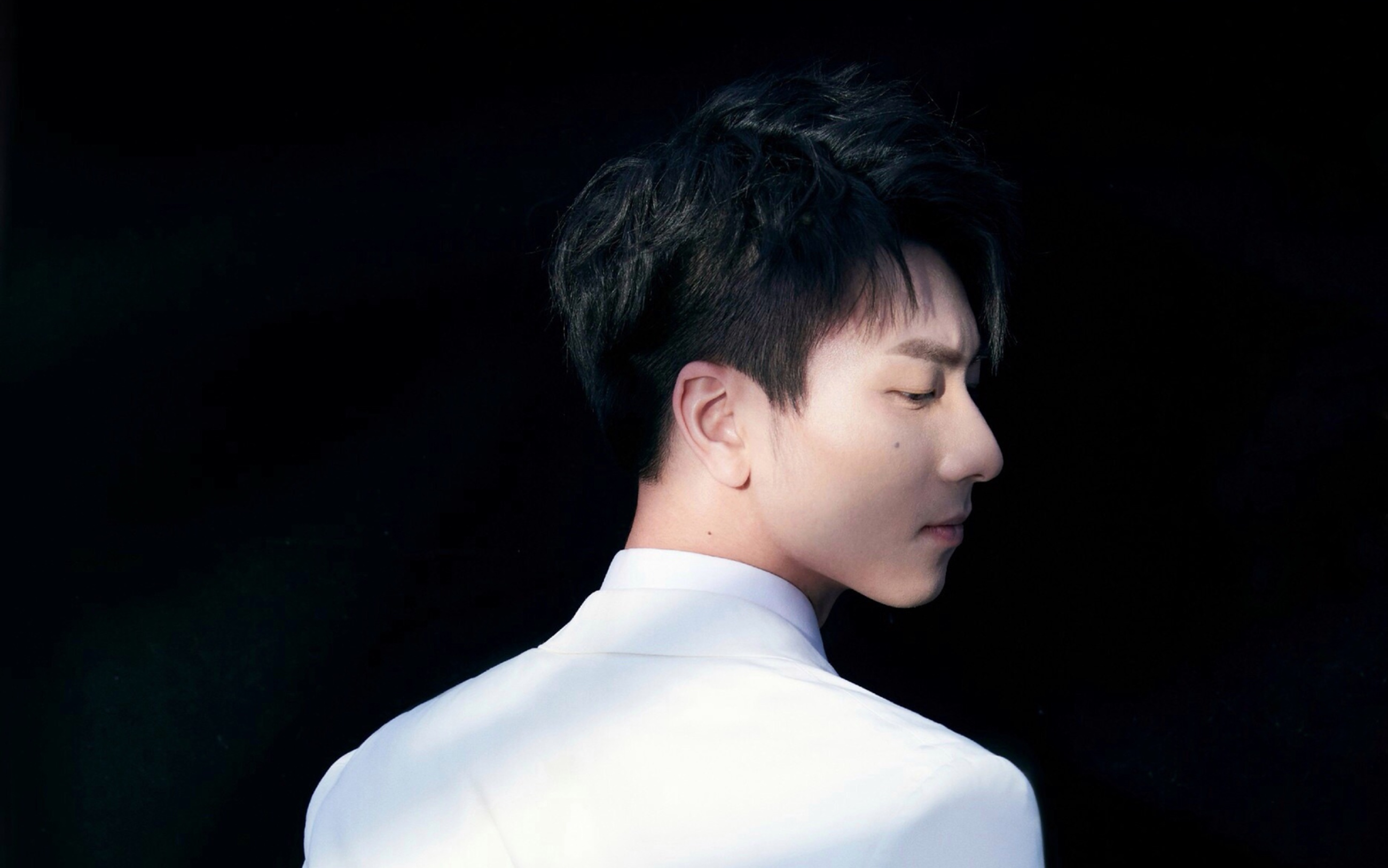 谨以此片献给我的追光少年-蔡程昱