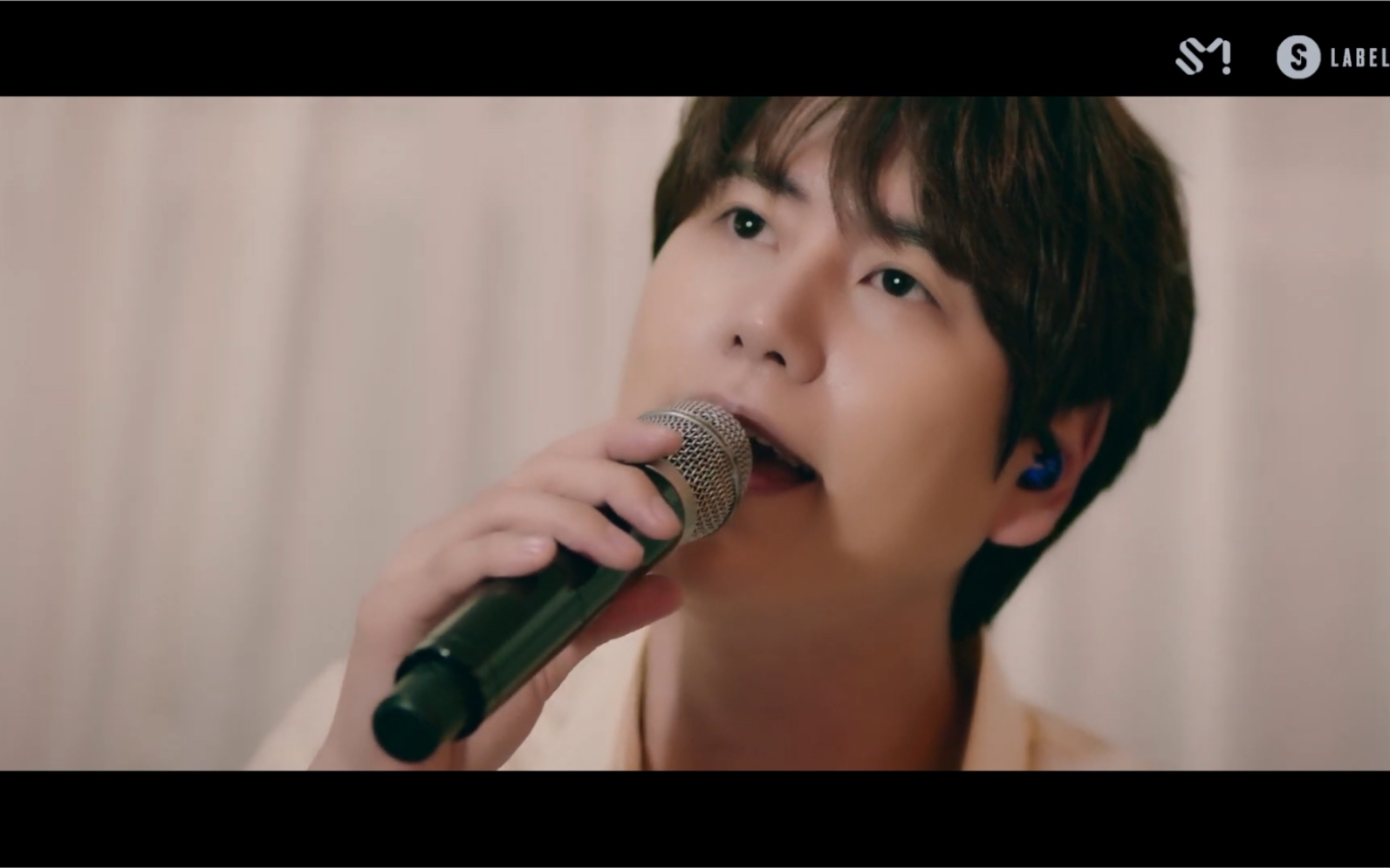 圭贤新曲《dreaming》live公开!