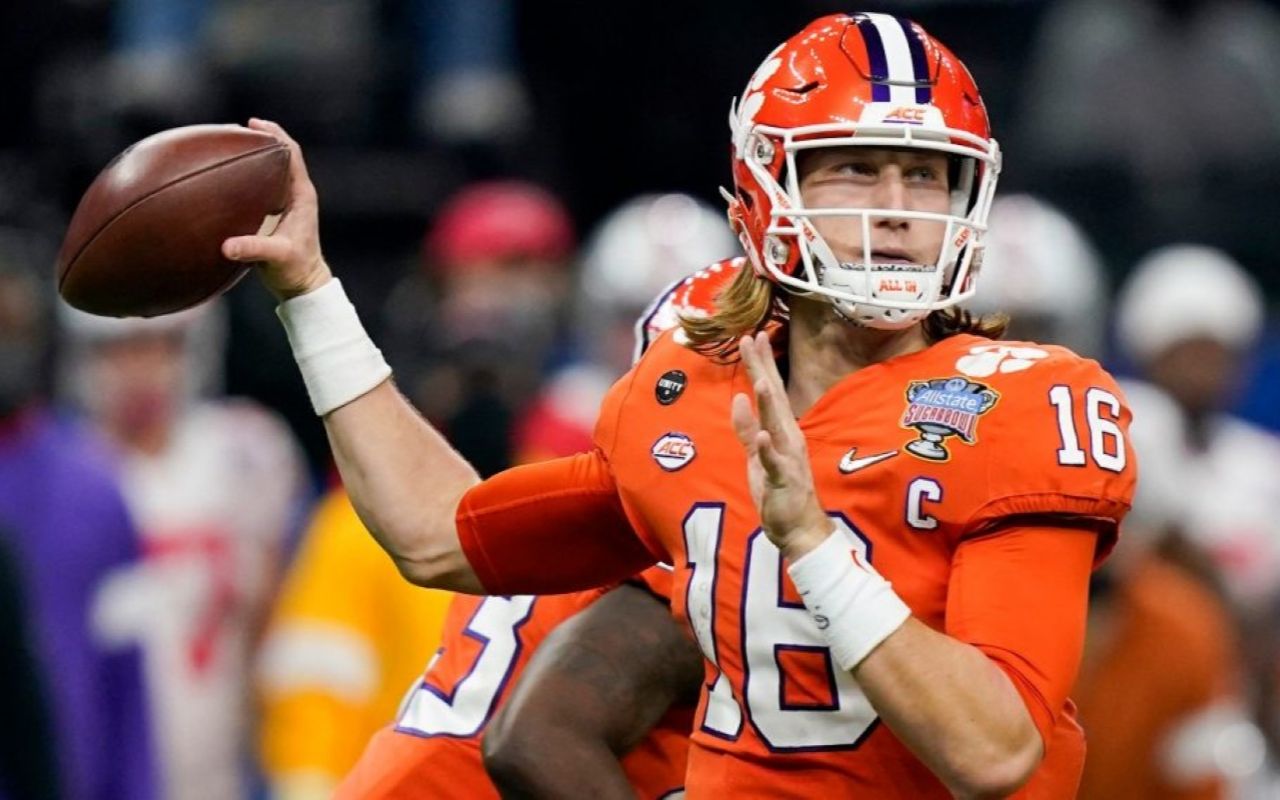 明年NFL状元大热 克莱姆森大学四分卫Trevor Lawrence 2020高光集锦哔哩哔哩bilibili