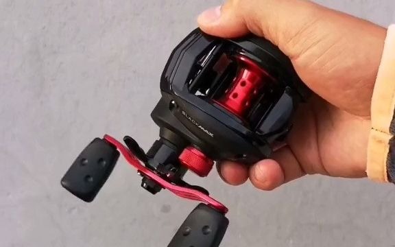 阿布入门级水滴b3,p3,p4评测路亚 路亚教学 路亚野钓 水滴轮 钓鱼