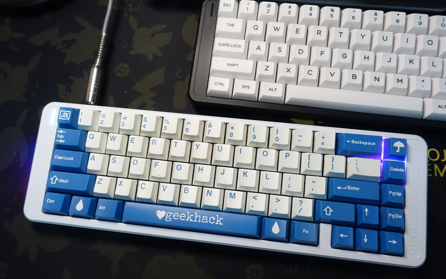 键盘打字音客制化space65电泳白佳达隆黄轴