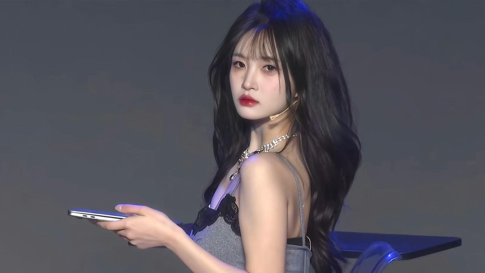 20240317 许雅兰,邱刘佳,马可悦《黑与白(hacker)》