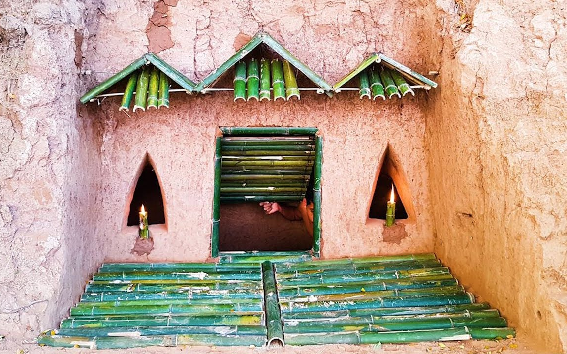 原始技术在悬崖上用竹子建造地下室