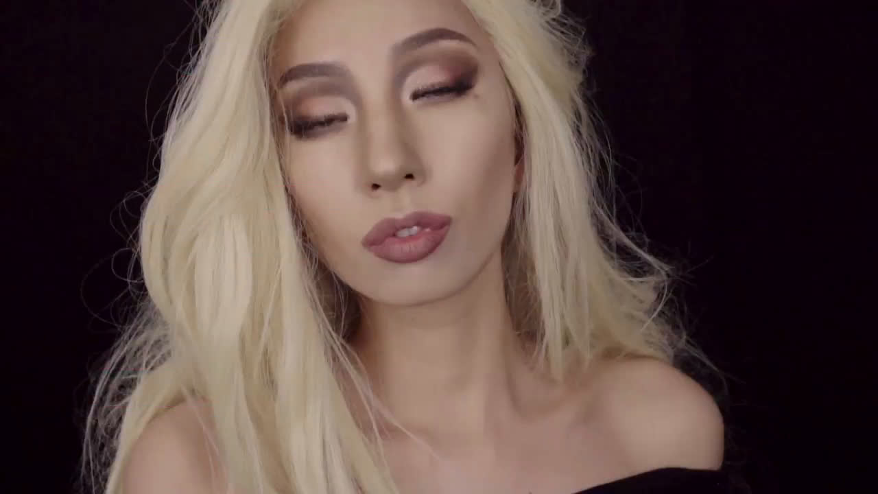 chicbombxxx 的视频下载页面