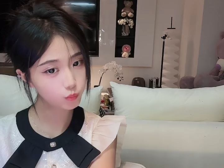 刘雅婧_240802