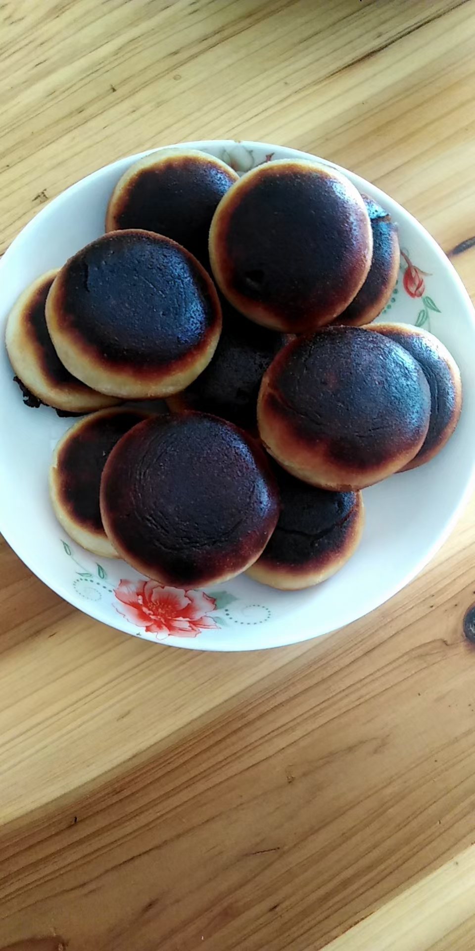 我姐做的黑馒头