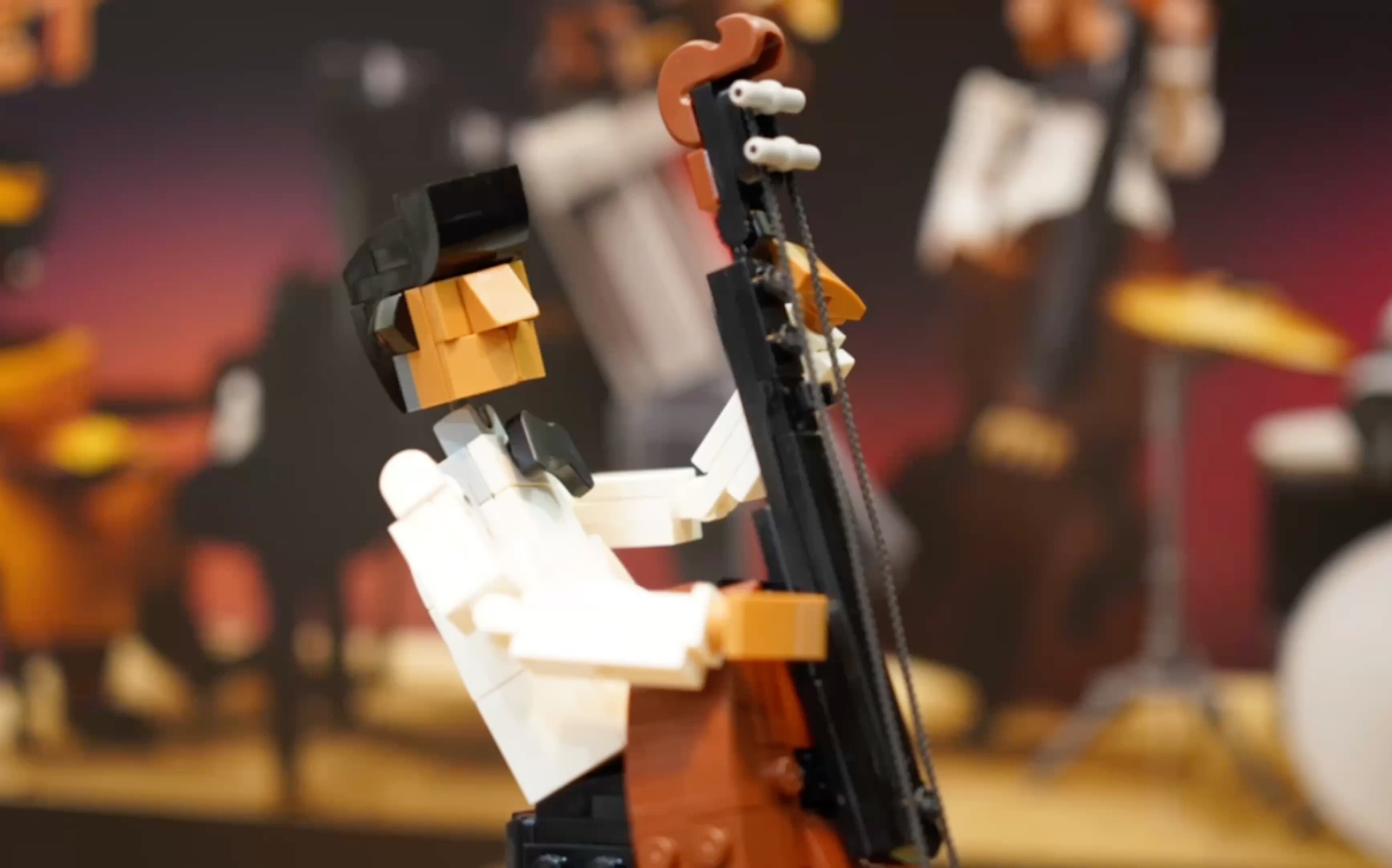 乐高爵士四重奏21334第一弹低音提琴