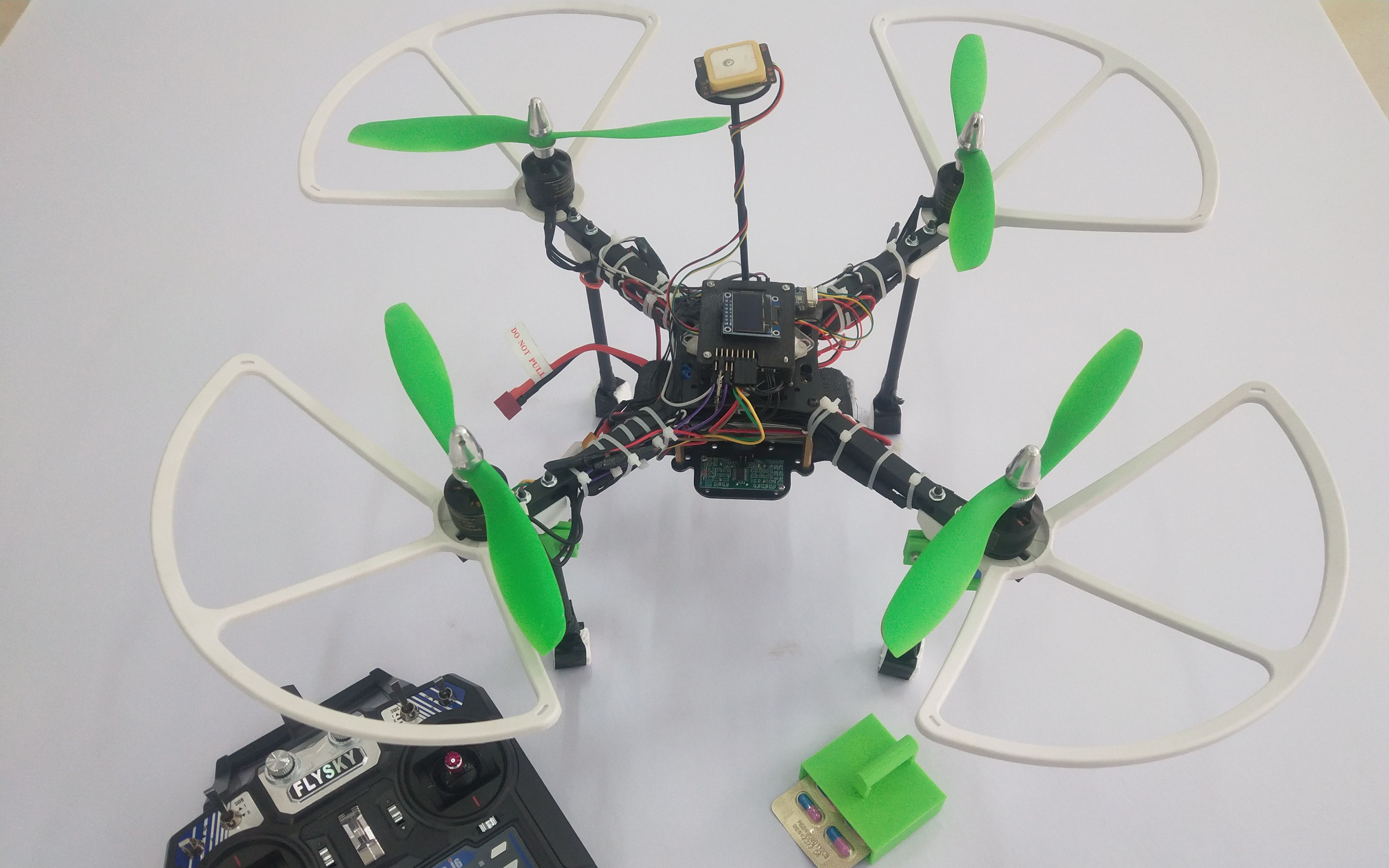 基于四旋翼的配送无人机控制系统设计