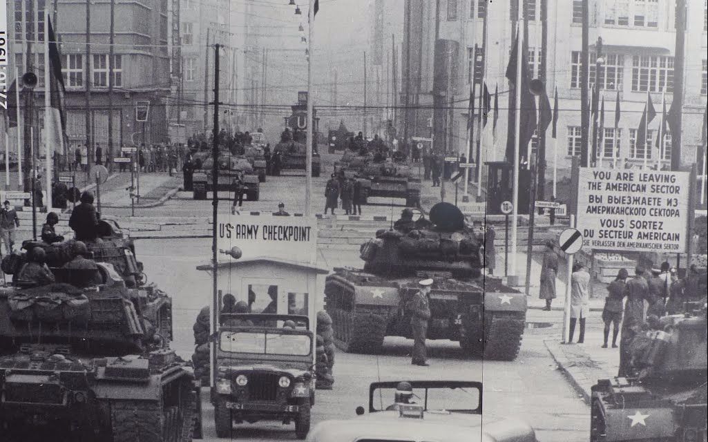 [图]The cold war, Checkpoint Charlie