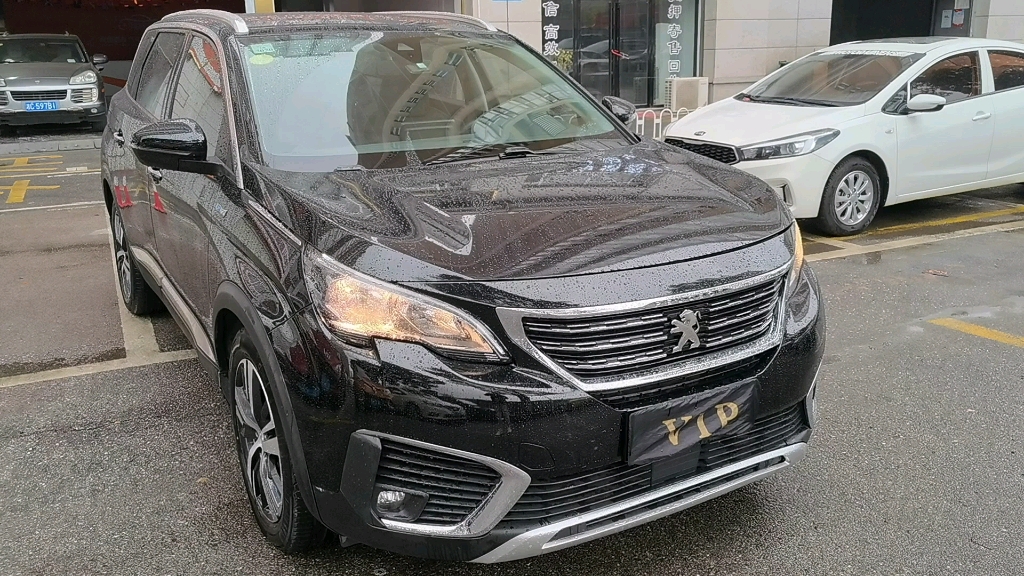 10万的预算,大空间七座合资中型suv越野车,标致5008旗舰版