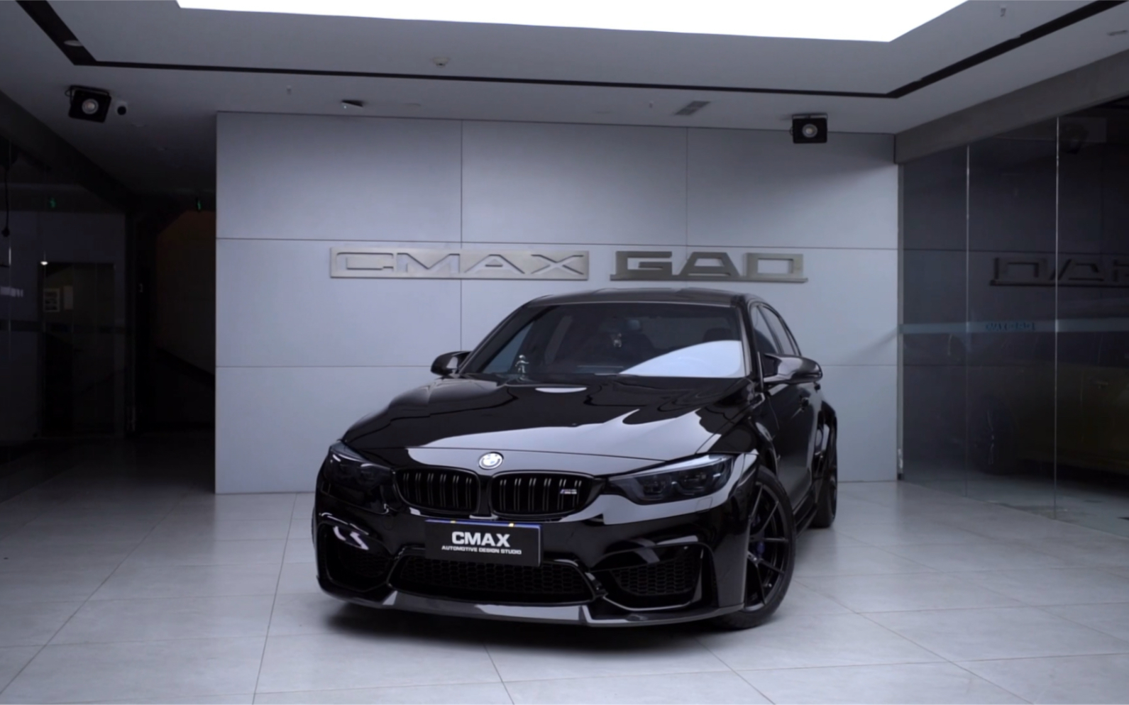 宝马m3超亮黑,比原厂漆还黑的超亮黑膜【黑武士】_哔哩哔哩_bilibili