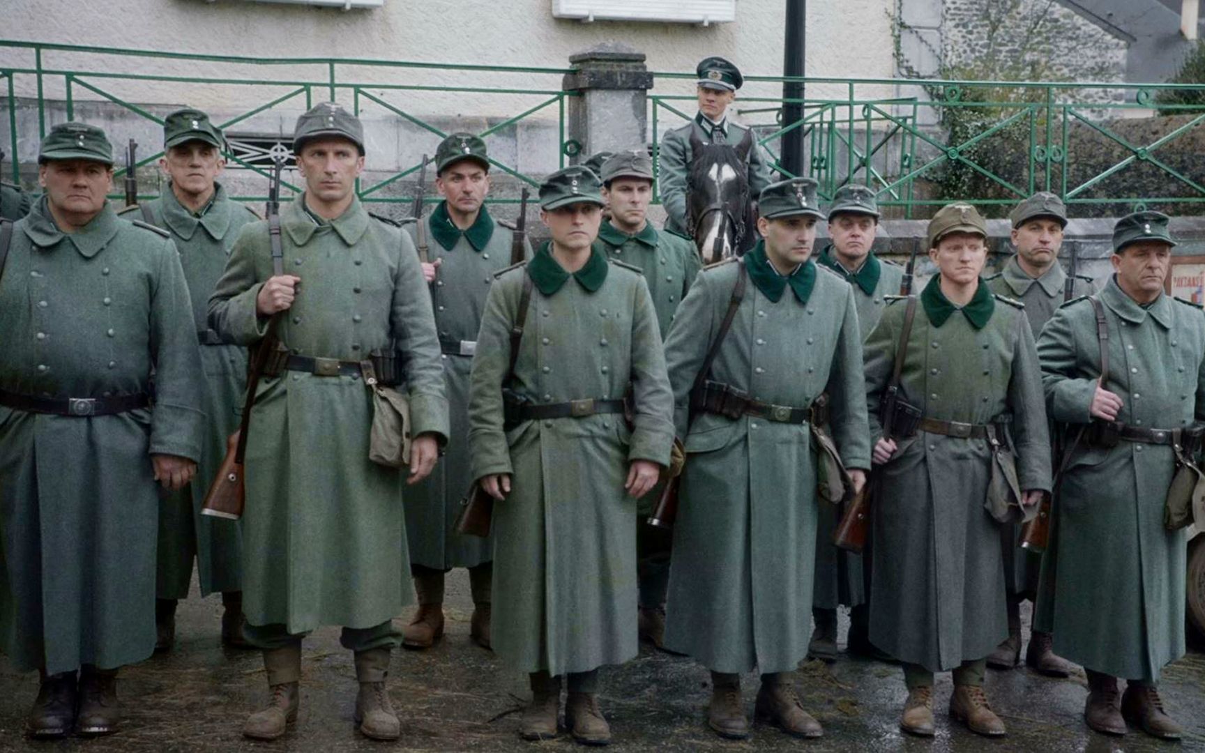 活动  纳粹统治下的法国并不和谐,一战老兵怒怼二战德国军官