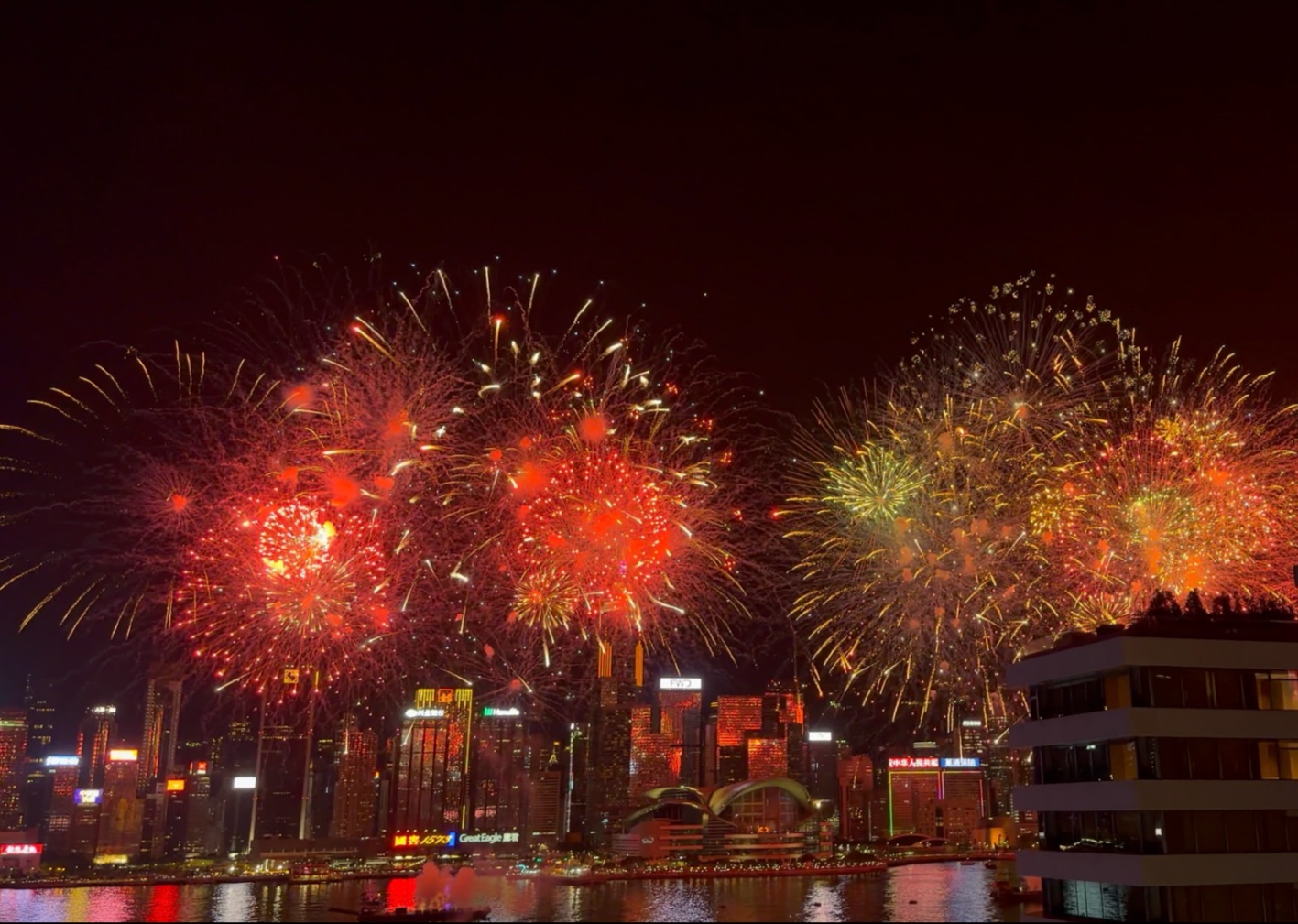 2025国庆香港维多利亚港烟花秀