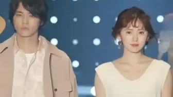 铃木爱理在TGC东京时装秀上所有服饰穿搭T台走秀。