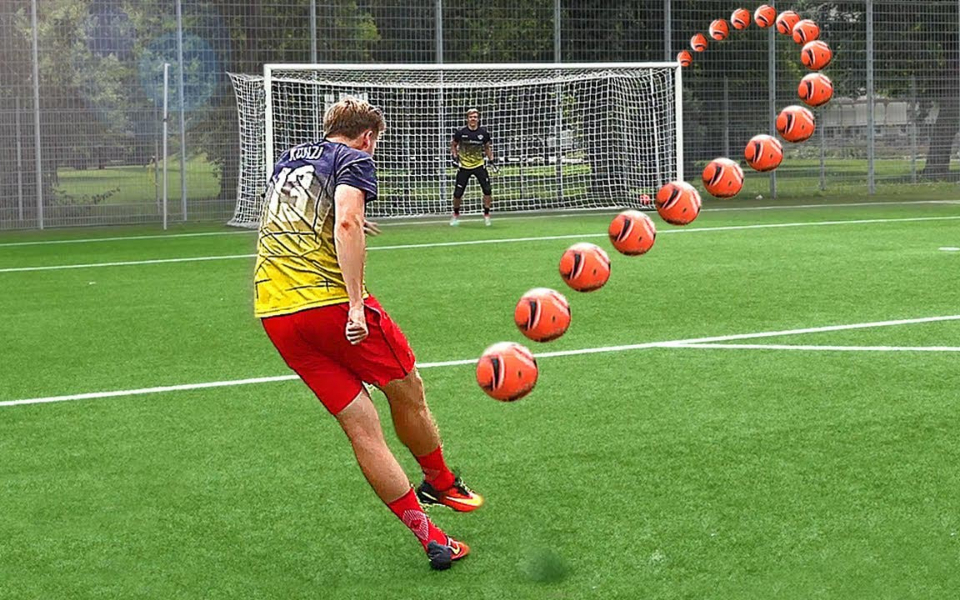 足球牛人踢出对抗物理学的s形弧线球_哔哩哔哩 (゜-゜)つロ 干杯